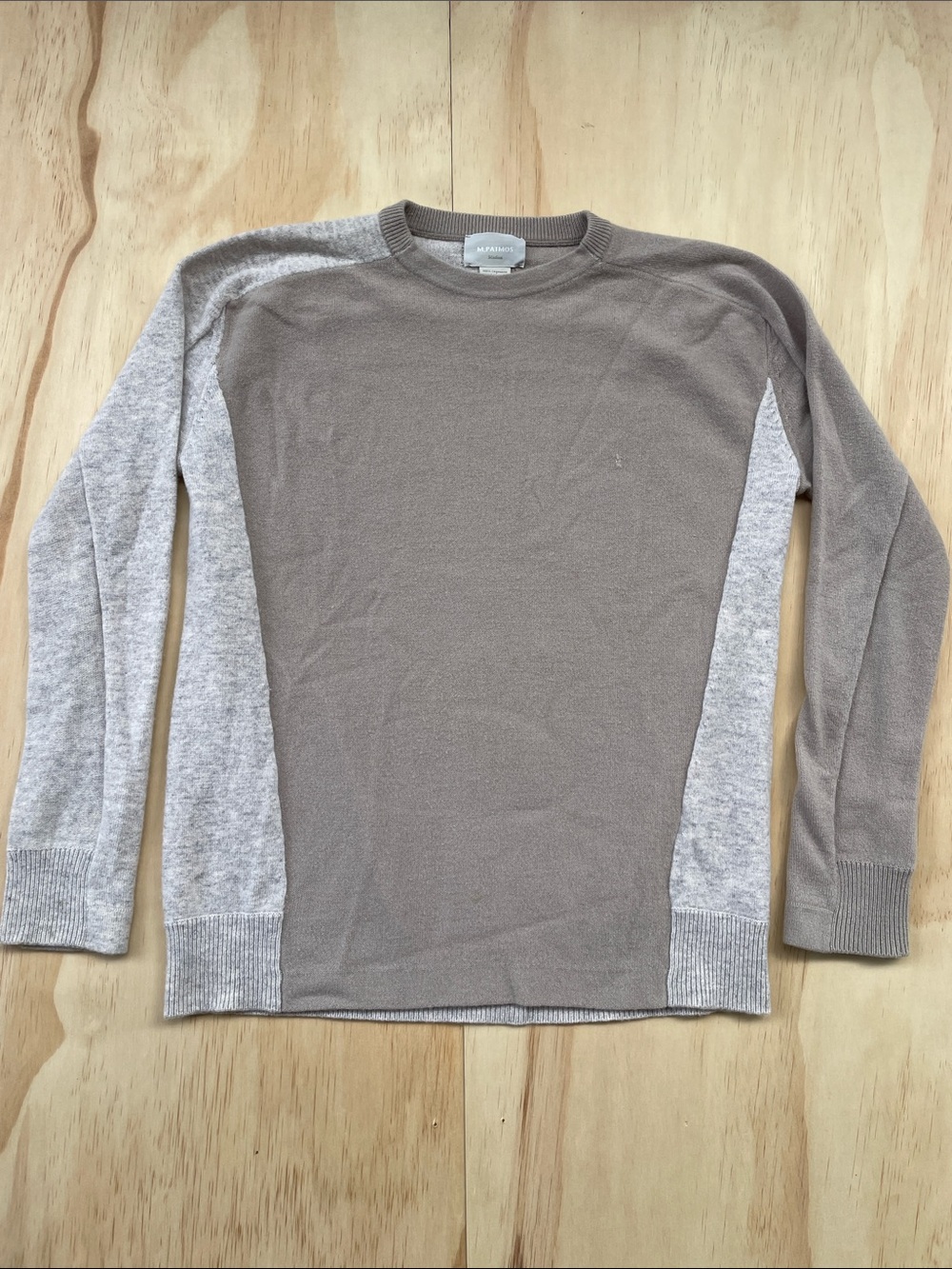 100% Cashmere Neutral Two-Tone Crewneck Sweater - Taupe & Heather Gray Medium